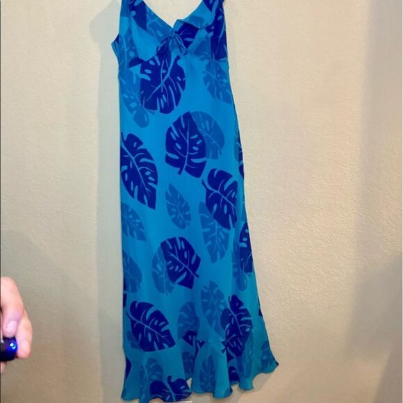 Express Floral Midi Dress Sz 8 - Picture 3 of 9